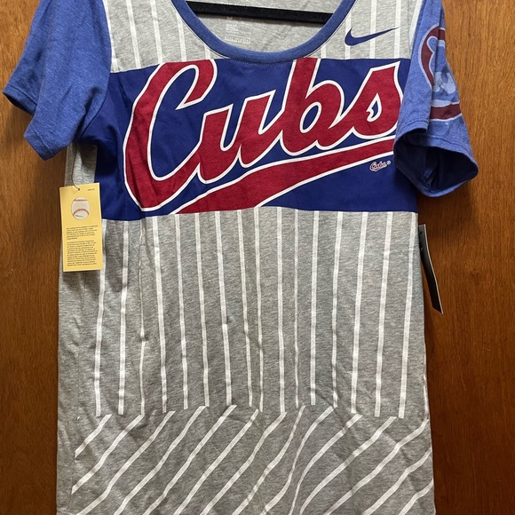 Nike Chicago Cubs Baseball Tee - Picture 2 of 8